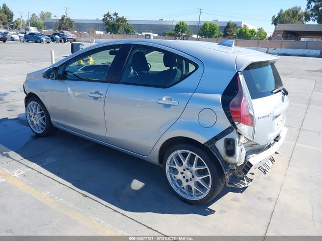 JTDKDTB34G1116537 Toyota 1nz-fxe+1lm