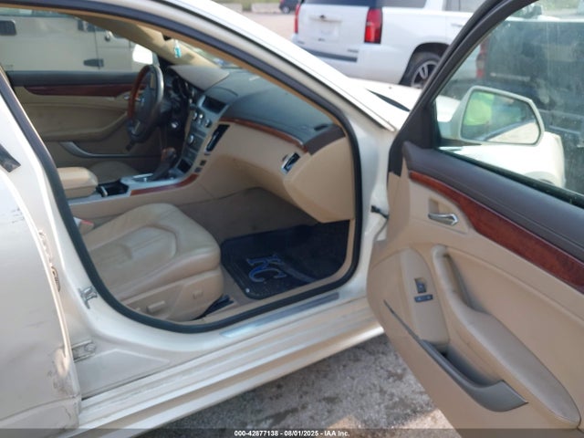 2010 CADILLAC CTS 1G6DM5EG1A0104185 Photo 4