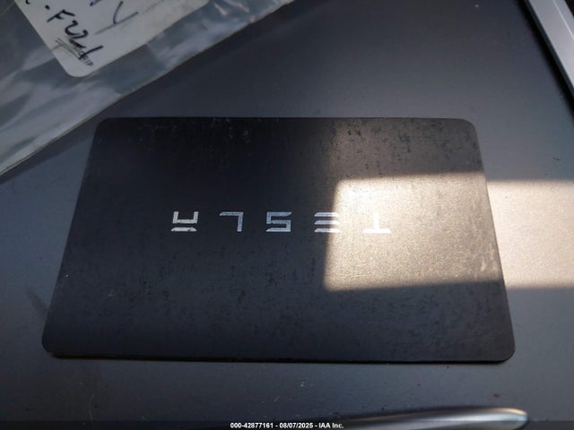 Tesla 2022 2022 7SAYGAEE2NF365977 Image 11