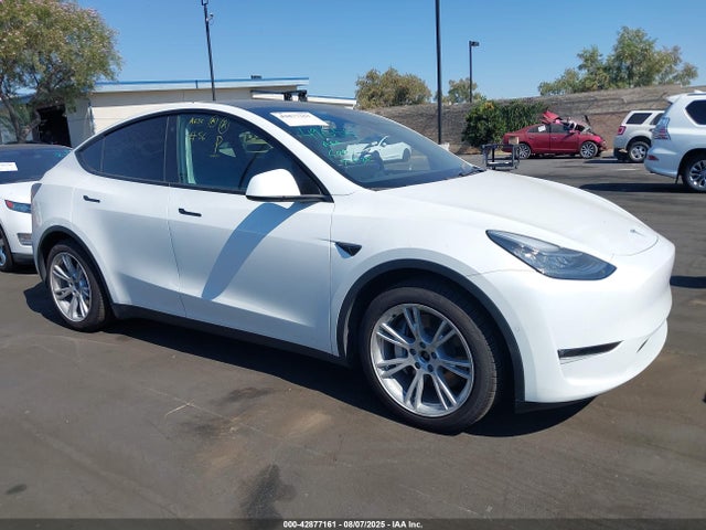 Tesla 2022 2022 7SAYGAEE2NF365977 Image 14