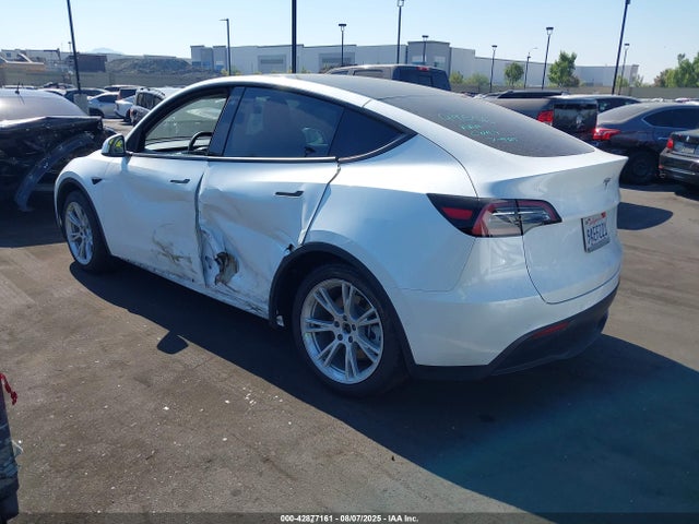 Tesla 2022 2022 7SAYGAEE2NF365977 Image 3