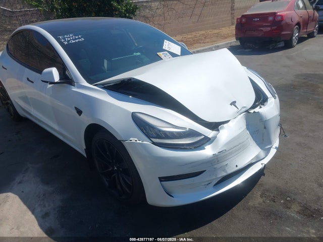 5YJ3E1EA9JF048766 Tesla MODEL 3