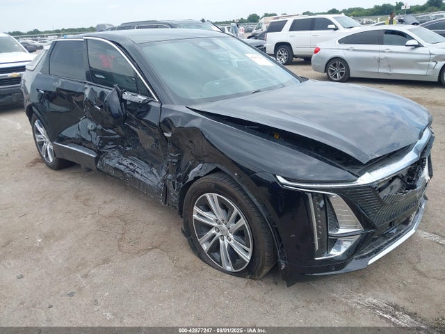 2024 CADILLAC LYRIQ 1GYKPMRKXRZ135389 Photo 0