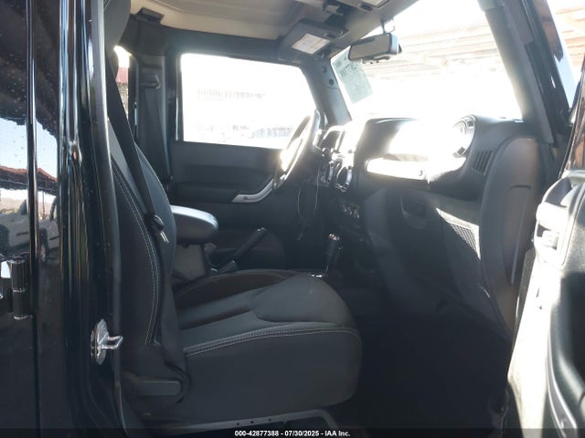 Jeep WRANGLER UNLIMITED 2015 1C4BJWEG2FL647330 Image 18