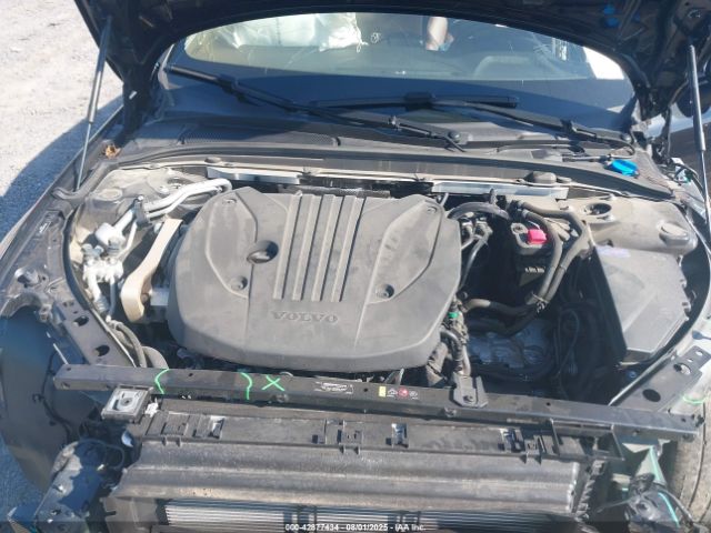 2024 VOLVO V60 CROSS COUNTRY YV4L12WY3R2139492 Photo 9
