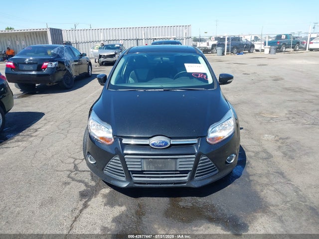 1FADP3K24EL238040 Ford 2014