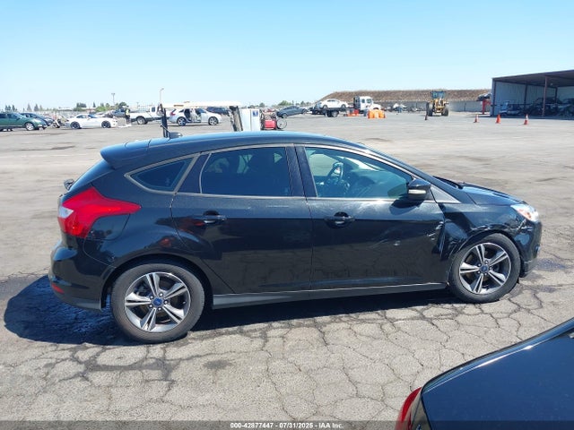 1FADP3K24EL238040 Ford 2014