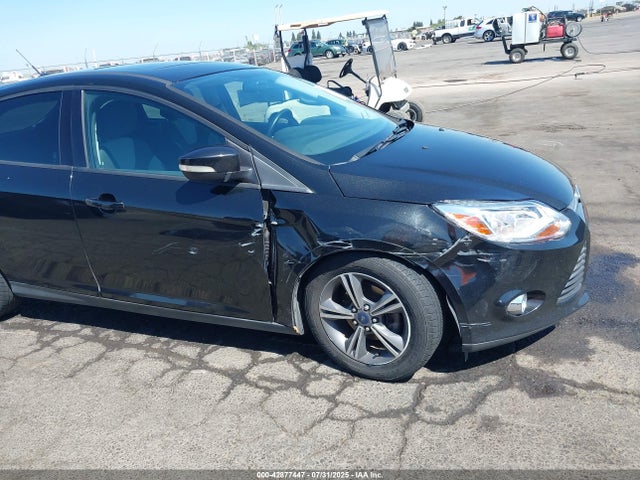 1FADP3K24EL238040 Ford 2014