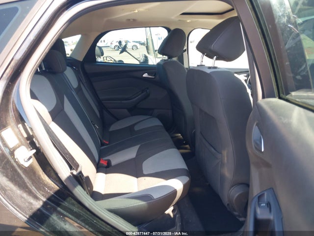 1FADP3K24EL238040 Ford 2014