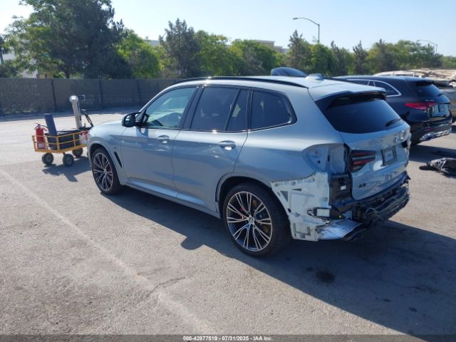 2024 BMW X3 5UX83DP07R9W46134 Photo 2