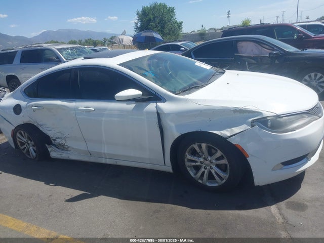 1C3CCCAB0FN691228 Chrysler 2015
