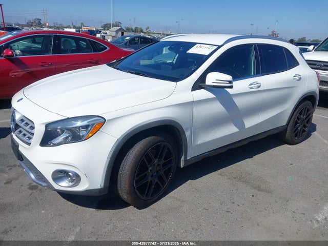 WDCTG4EB2KU006849 Mercedes-Benz m270