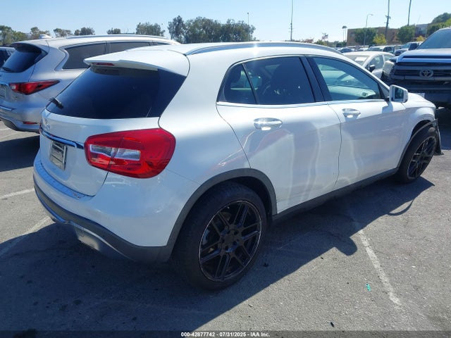 WDCTG4EB2KU006849 Mercedes-Benz m270