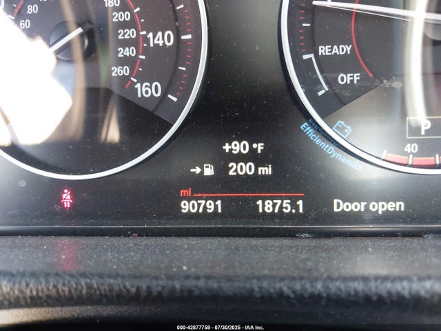 WBA8B9G53HNU51597 BMW 2017