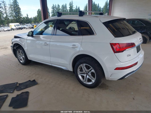2021 AUDI Q5 WA1AAAFY9M2092816 Photo 2
