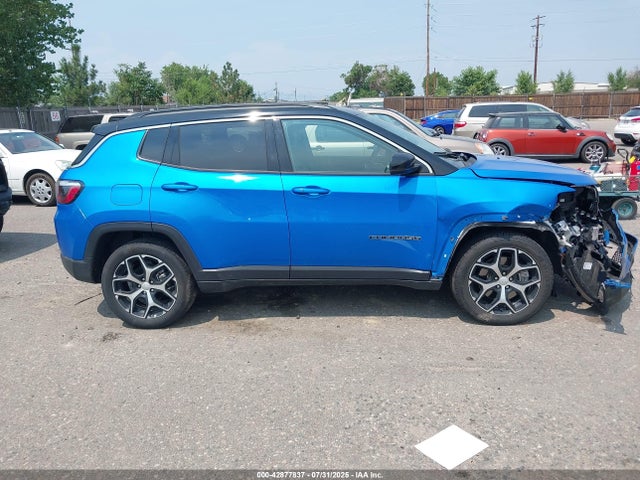 Jeep 2024 2024 3C4NJDCN3RT110932 Image 13