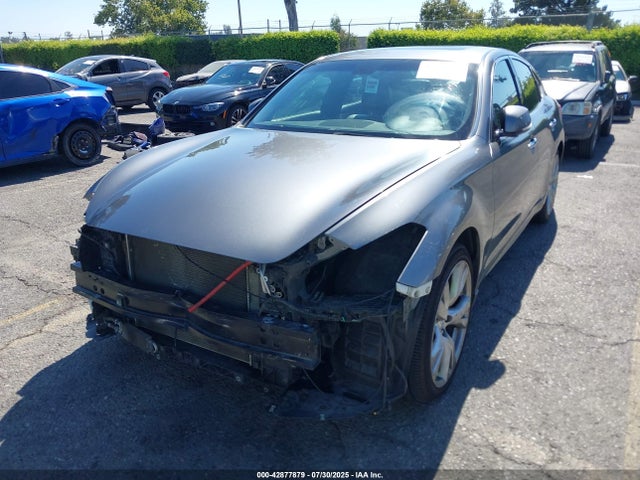 JN1BY1AP5GM220727 Infiniti 2016