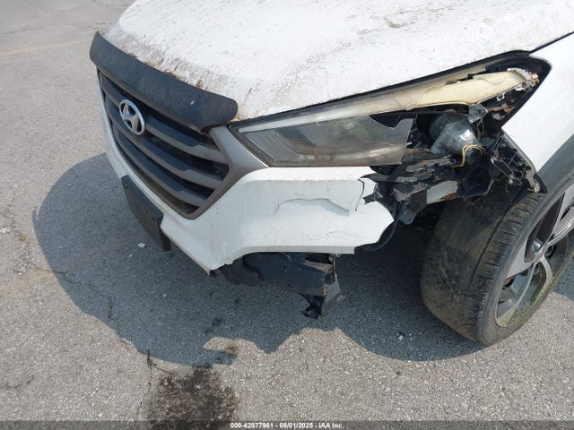 KM8J3CA22GU110821 Hyundai 2016