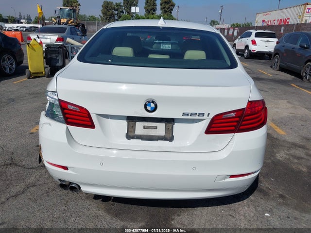 BMW 528I 2016 WBA5A5C5XGG352489 Image 16