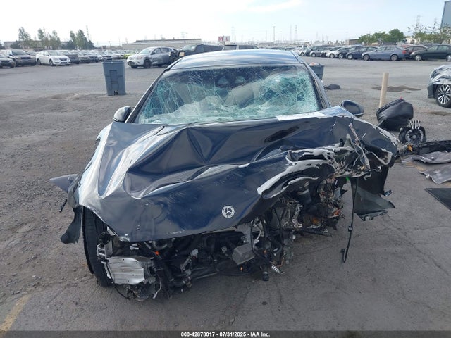 W1KCG4EB4NA016784 Mercedes-Benz ed