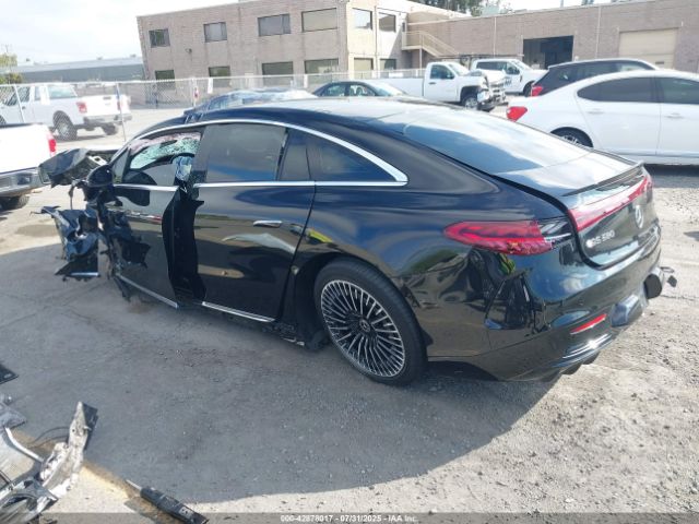 2022 MERCEDES-BENZ EQS 580 W1KCG4EB4NA016784 Photo 2