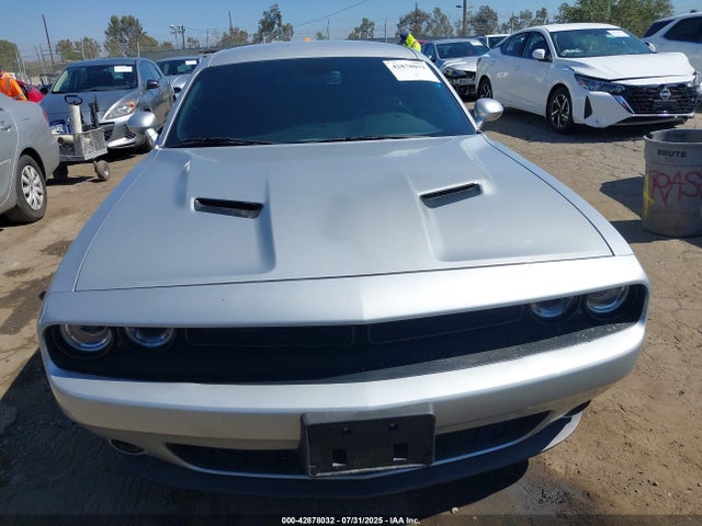 2C3CDZAG4KH680019 Dodge Challenger