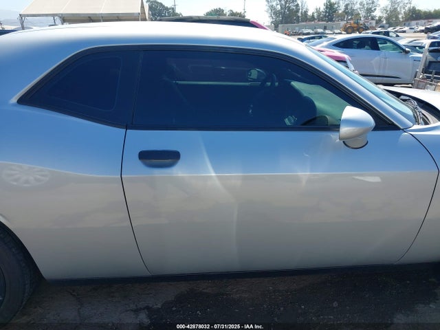 2C3CDZAG4KH680019 Dodge Challenger