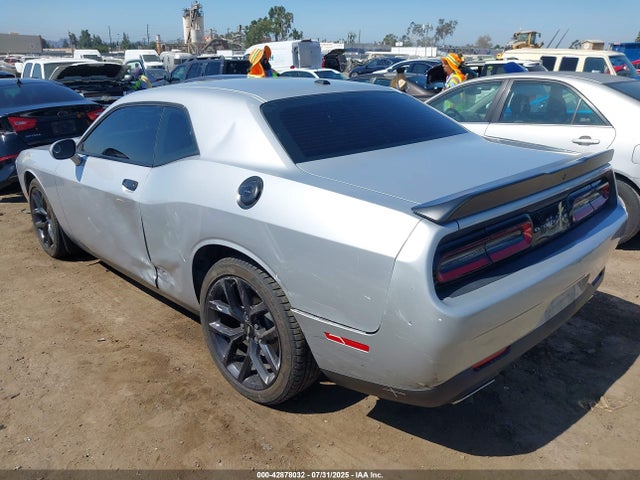 2C3CDZAG4KH680019 Dodge Challenger