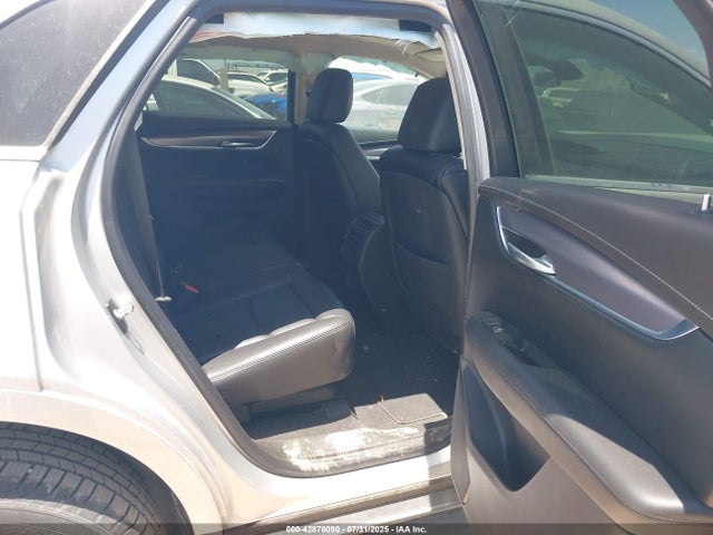 2017 CADILLAC XT5 1GYKNBRS9HZ245956 Photo 7