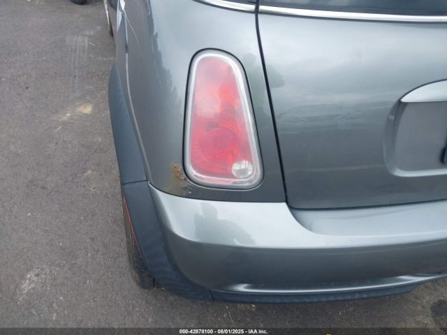2005 MINI COOPER S WMWRE334X5TD95948 Photo 5