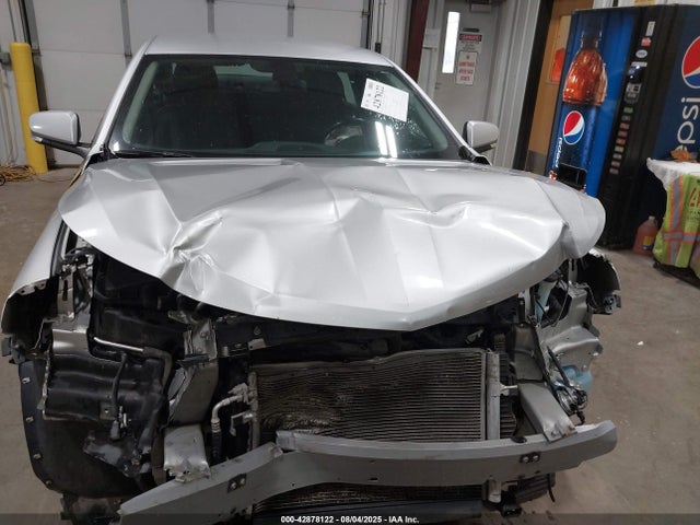 1G1125S31EU111152 Chevrolet lfx