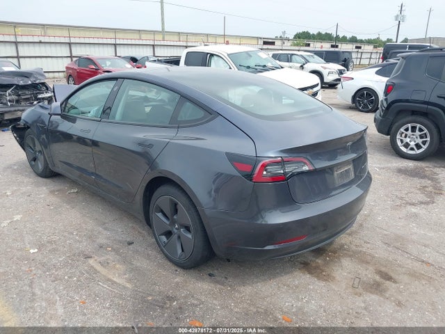 2021 TESLA MODEL 3 5YJ3E1EB9MF849114 Photo 2