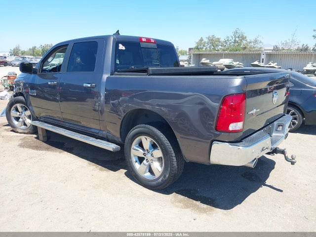 RAM 1500 2015 1C6RR6LM3FS614219 Image 3