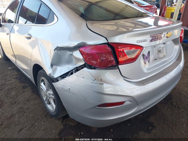 Chevrolet Cruze Lt Auto 2018 1G1BE5SM8J7108178 Image 19