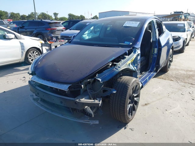 2022 TESLA MODEL Y 7SAYGDEE9NF443673 Photo 1