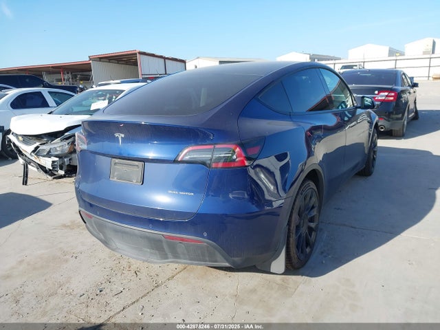 2022 TESLA MODEL Y 7SAYGDEE9NF443673 Photo 3