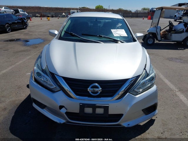 1N4AL3AP8HC485660 Nissan 2017