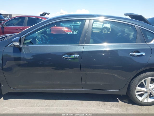 1N4AL3AP0FN886976 Nissan 2015