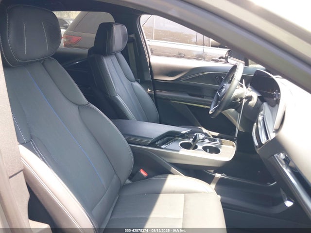 2024 CADILLAC LYRIQ 1GYKPVRL6RZ139440 Photo 4