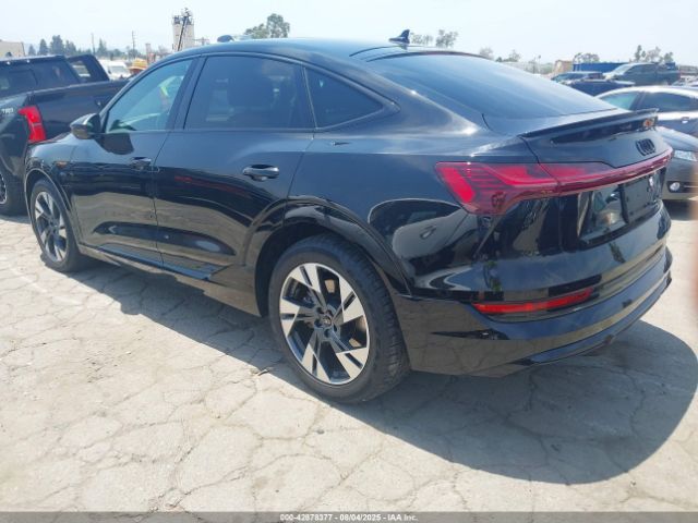 2023 AUDI E-TRON SPORTBACK WA11AAGEXPB024923 Photo 2