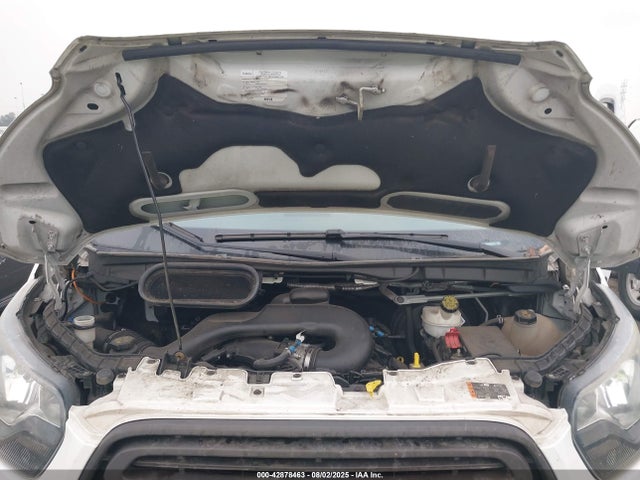 1FTYE1ZM6GKB33411 Ford 2016