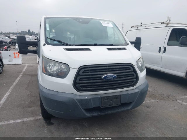 1FTYE1ZM6GKB33411 Ford 2016