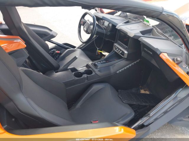 2022 POLARIS SLINGSHOT 57XAAPHD8N8148639 Photo 4