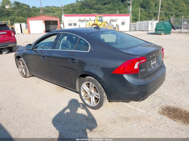 2015 VOLVO S60 YV1612TK3F2363609 Photo 2