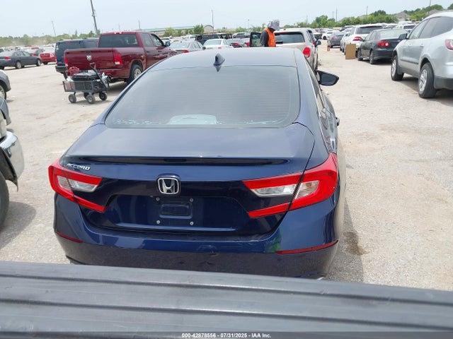 Honda l15be 2018 1HGCV1F13JA101518 Image 16