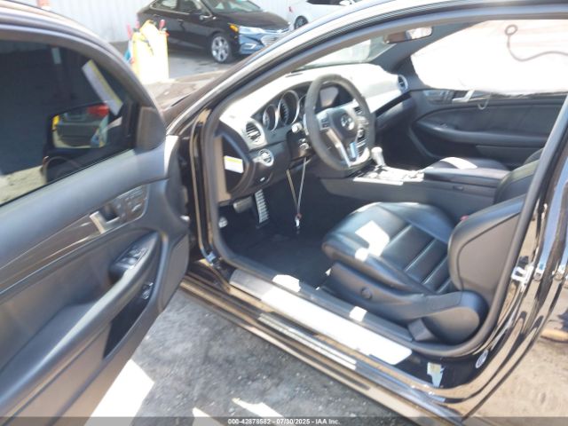 2014 MERCEDES-BENZ C 63 AMG WDDGJ7HB4EG167217 Photo 4