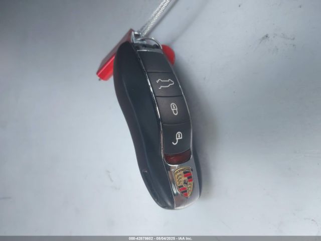 2017 PORSCHE CAYENNE WP1AB2A24HLA52654 Photo 10