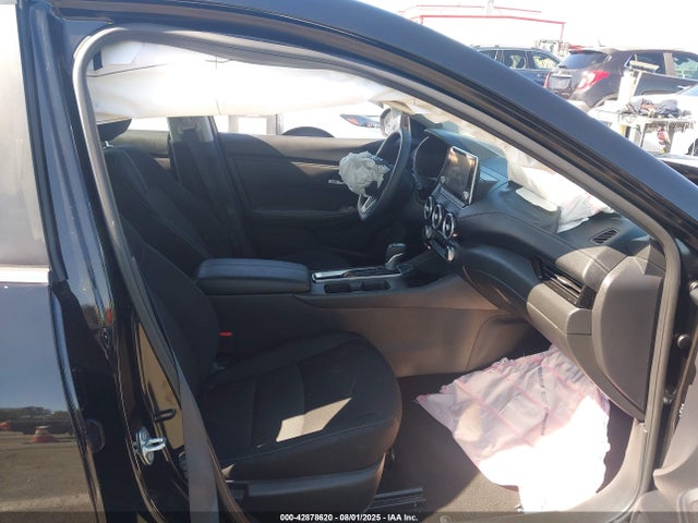 Nissan 2025 2025 3N1AB8CV3SY240854 Image 5