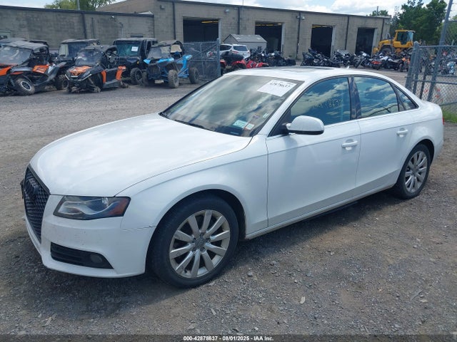 2010 AUDI A4 WAUHFAFL7AN049237 Photo 1