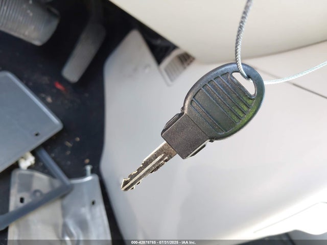 Chrysler Town and Country 2014 2C4RC1BG7ER246975 Image 11